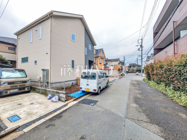 接道状況および現場風景 【東大和市中央1丁目】 平日のご案内も可能です。まずはお気軽にお問合せ下さいませ。 接道状況および現場風景 【東大和市中央1丁目】 平日のご案内も可能です。まずはお気軽にお問合せ下さいませ。