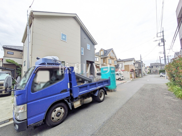接道状況および現場風景 【東大和市中央1丁目】 接道状況および現場風景 【東大和市中央1丁目】