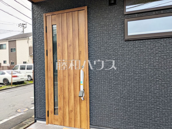 A号棟 玄関 【東大和市中央1丁目】 A号棟 玄関 【東大和市中央1丁目】