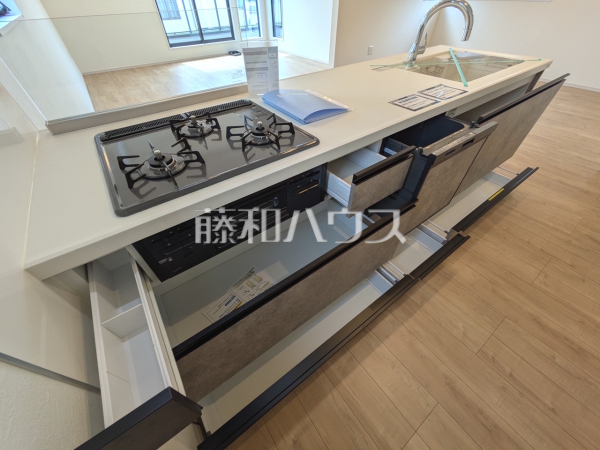 キッチンスライド収納　【練馬区北町５丁目】
