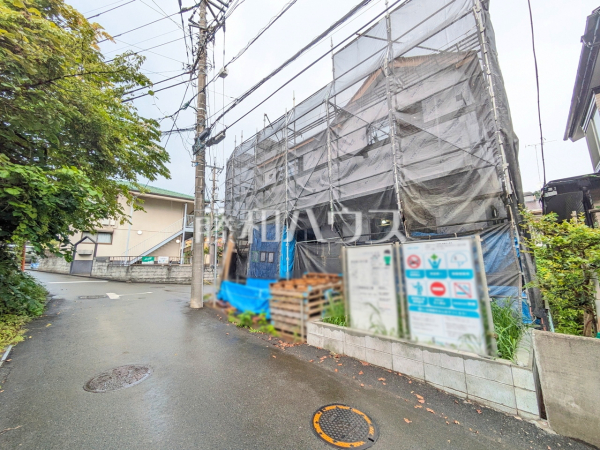 接道状況および現場風景　【八王子市長房町】