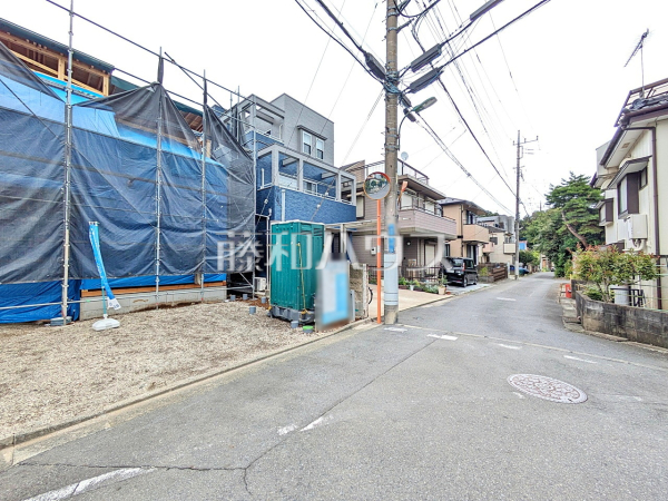 接道状況および現場風景　【朝霞市岡３丁目】