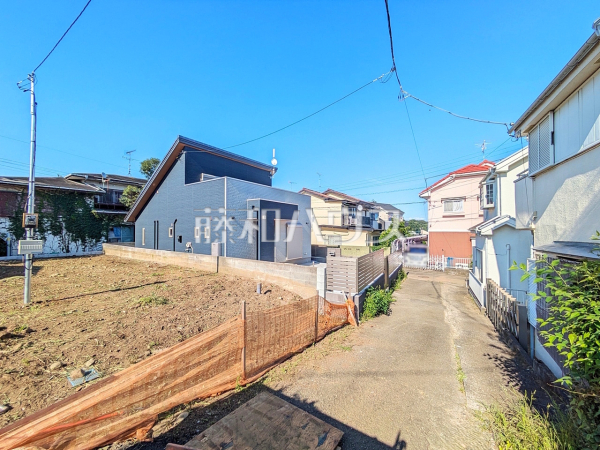 接道状況および現場風景　【昭島市郷地町１丁目】