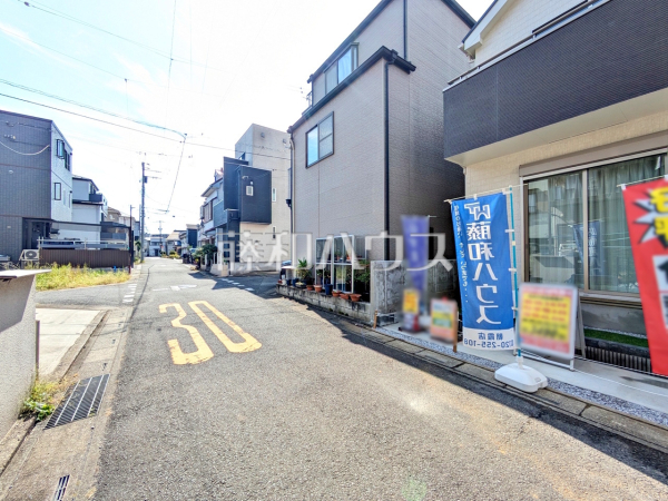 接道状況および現場風景 【富士見市水谷東2丁目】 接道状況および現場風景 【富士見市水谷東2丁目】