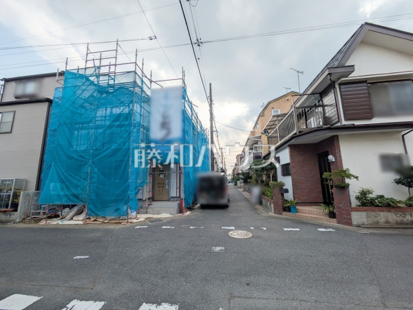 全居室南向きで明るく、冬場でも太陽の日差しで室内ぽかぽかです! 【富士見市水谷東2丁目】 全居室南向きで明るく、冬場でも太陽の日差しで室内ぽかぽかです! 【富士見市水谷東2丁目】