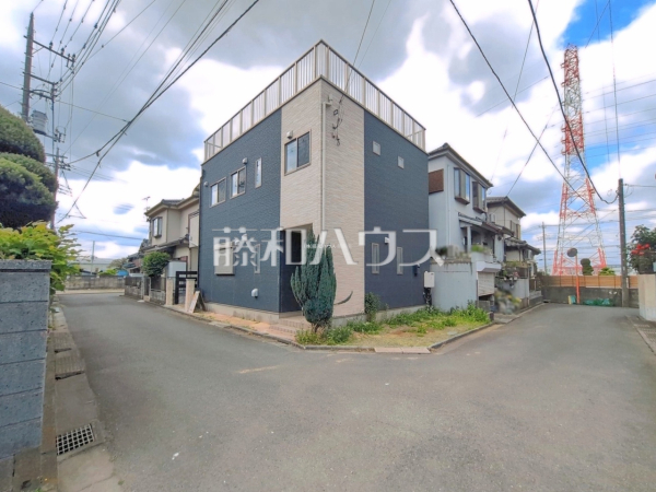 接道状況および現場風景 【朝霞市田島2丁目】 接道状況および現場風景 【朝霞市田島2丁目】
