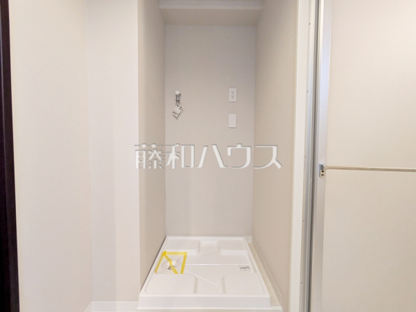 洗面室 【ライオンズヒルズ調布つつじケ丘弐番館】 洗面室 【ライオンズヒルズ調布つつじケ丘弐番館】