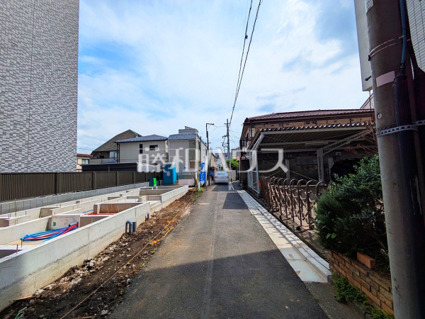接道状況および現場風景　【杉並区下高井戸１丁目】