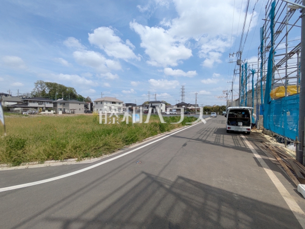 接道状況および現場風景　【所沢市大字上安松】