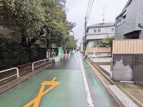 接道状況および現場風景 【中野区白鷺2丁目】 接道状況および現場風景 【中野区白鷺2丁目】