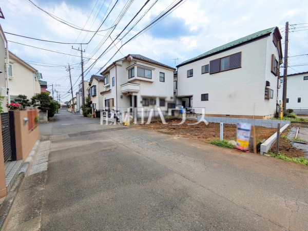接道状況および現場風景　【新座市野寺４丁目】