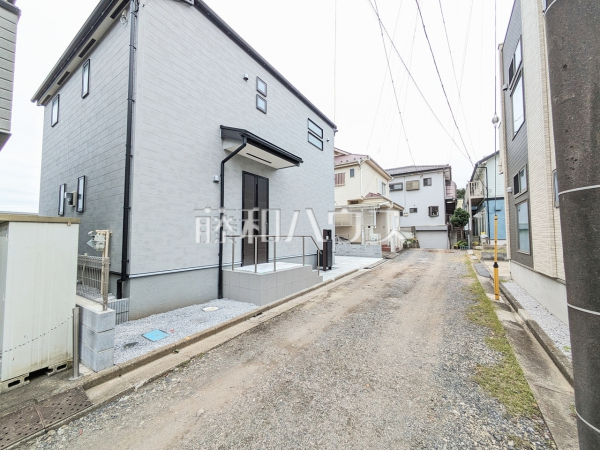 接道状況および現場風景　【所沢市大字下安松】