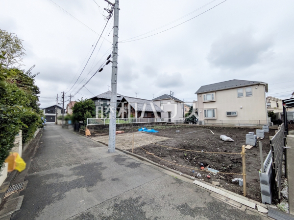 接道状況および現場風景　【狛江市和泉本町２丁目】