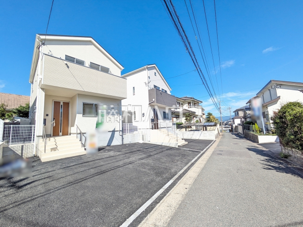 接道状況および現場風景　【福岡市南区屋形原３丁目】