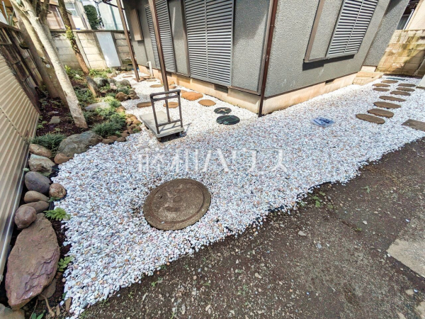 庭　【西東京市田無町４丁目】