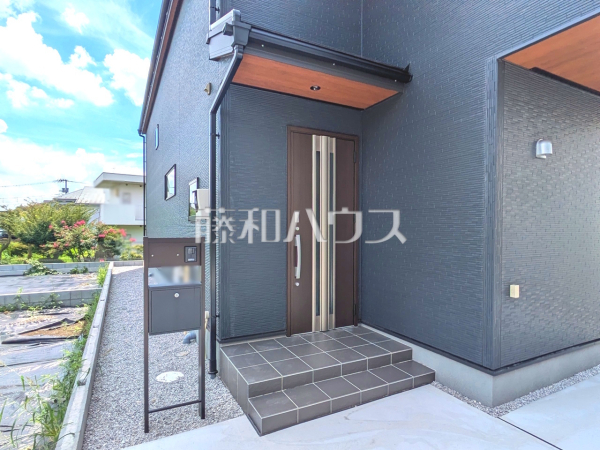 7号棟 玄関 【昭島市田中町1丁目】 7号棟 玄関 【昭島市田中町1丁目】