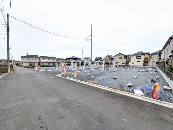 接道状況および現場風景　【武蔵村山市伊奈平５丁目】