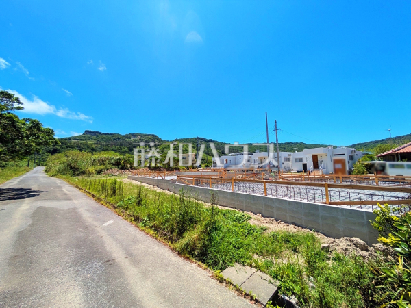 接道状況および現場風景　【南城市佐敷字伊原】