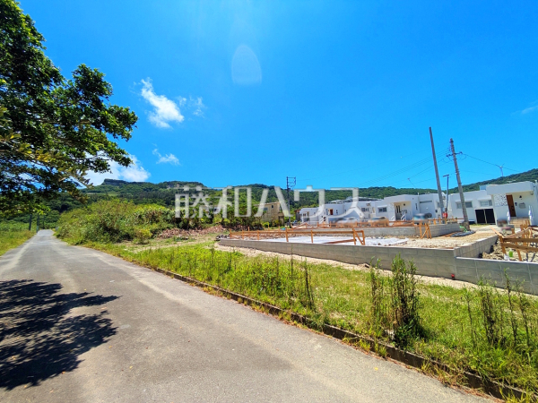 接道状況および現場風景　【南城市佐敷字伊原】