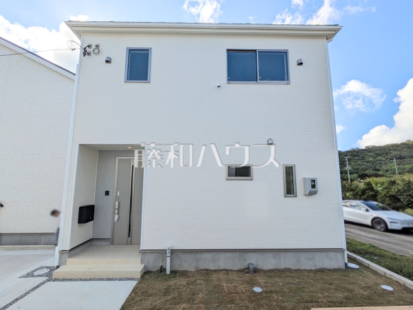 2号棟 外観 【南城市佐敷字伊原】 2号棟 外観 【南城市佐敷字伊原】