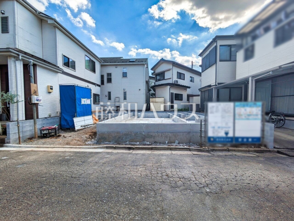 外観　【所沢市大字松郷】 ここに住む方を想像して、着々と建築しております！ 