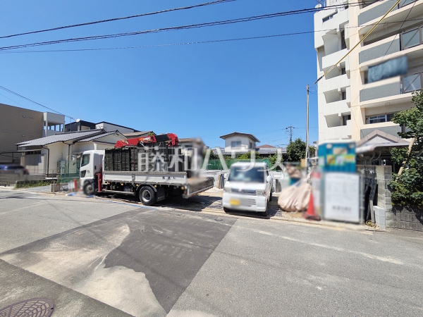接道状況および現場風景　【福岡市東区筥松１丁目】