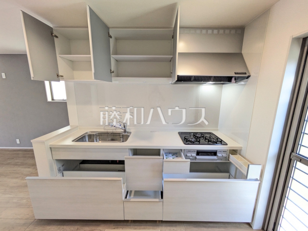 6号棟　キッチン　【宜野湾市嘉数２丁目】