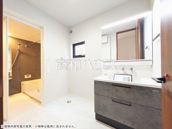 C号棟　洗面室　【春日井市如意申町３丁目】