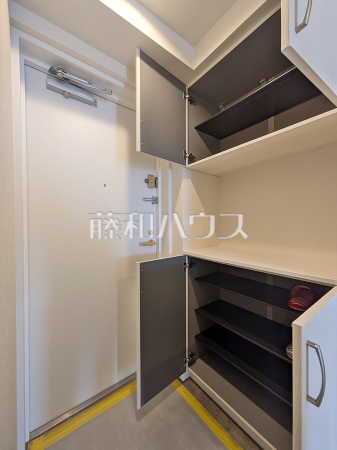 収納　【ライオンズマンション朝霞根岸台第3】