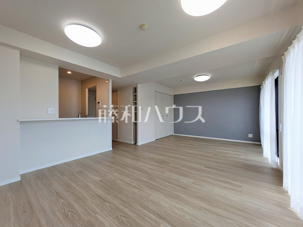リビング　【ライオンズマンション朝霞根岸台第3】