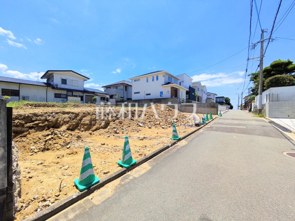 接道状況および現場風景　【福岡市東区美和台３丁目】