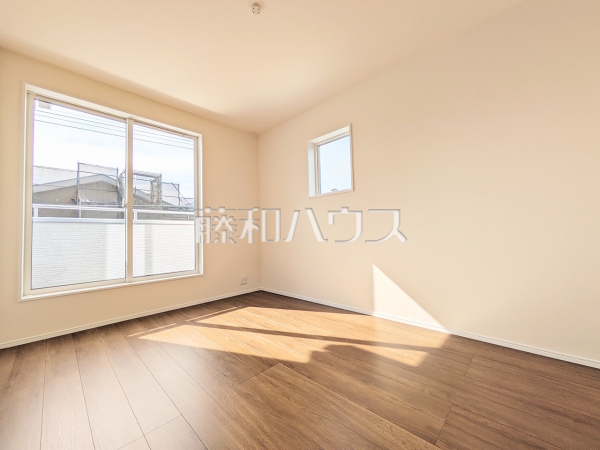 2号棟　居室　【福岡市東区三苫２丁目】