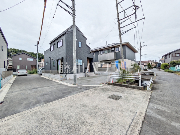 接道状況および現場風景 【日野市大字日野】 接道状況および現場風景 【日野市大字日野】