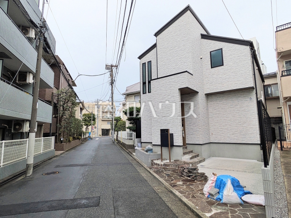 接道状況および現場風景 【杉並区西荻南4丁目】 接道状況および現場風景 【杉並区西荻南4丁目】