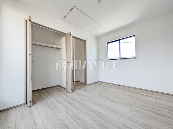 1号棟　居室　【福岡市南区老司３丁目】