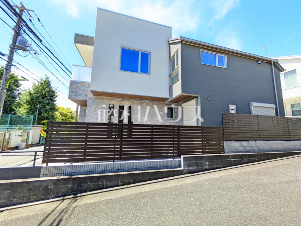 外観　【世田谷区弦巻５丁目】