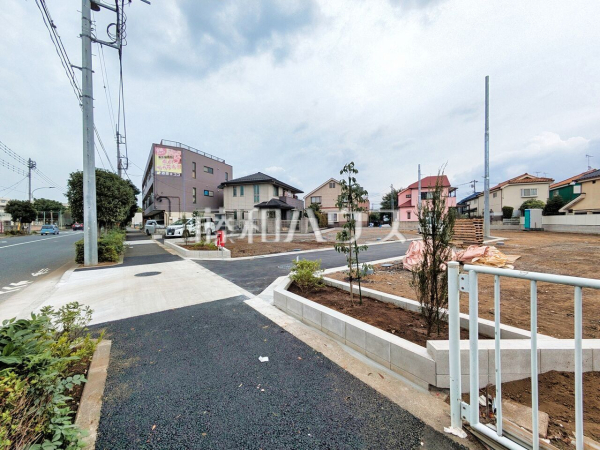 接道状況および現場風景　【東久留米市下里１丁目】