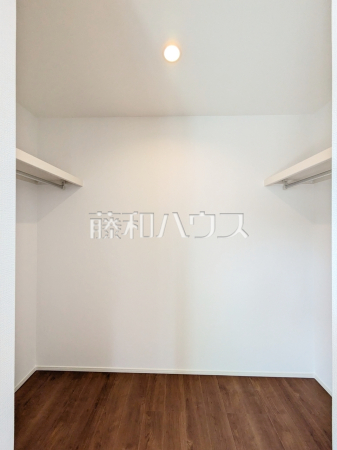 1号棟　ウォークインクローゼット　【八王子市上柚木】
