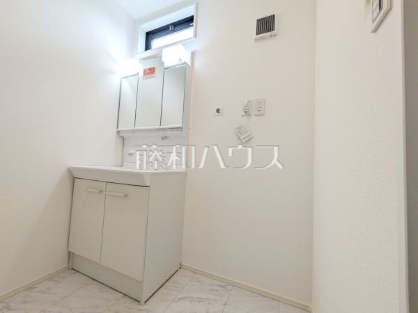 3号棟　洗面室　【八王子市上柚木】