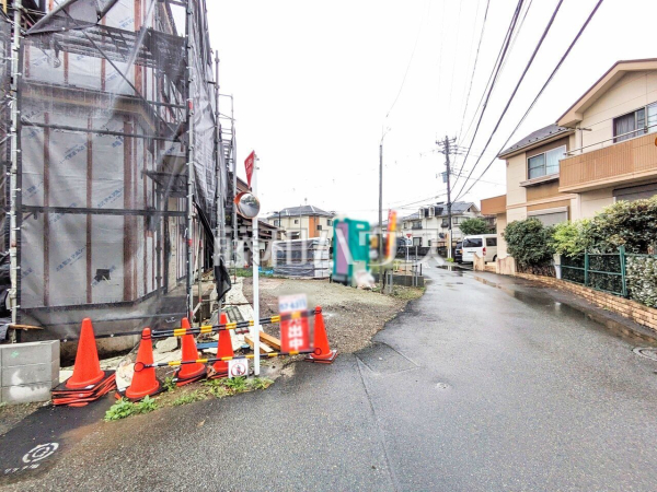 接道状況および現場風景 【八王子市諏訪町】 接道状況および現場風景 【八王子市諏訪町】