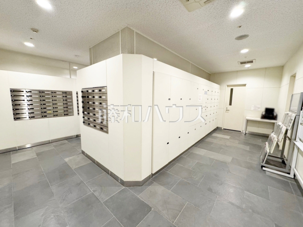 ≪ポスト・宅配ボックス≫ 不在時でも荷物の受け取り・保管が可能な宅配ボックス 　【グランタワー府中　ラ・アヴェニュー】