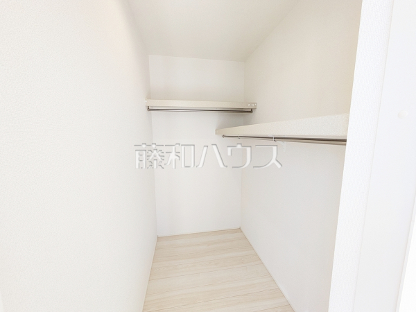 1号棟　ウォークインクローゼット　【北名古屋市高田寺東の川】