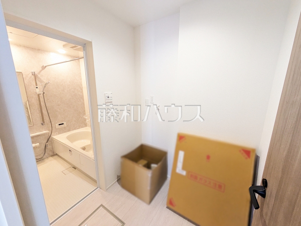 3号棟　洗面室　【北名古屋市高田寺東の川】