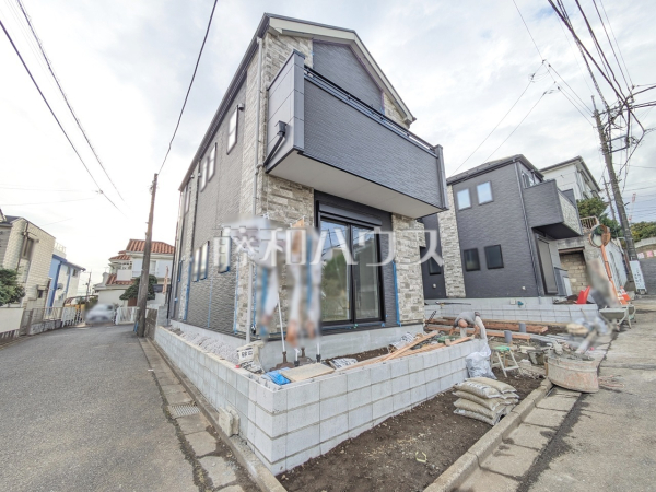 接道状況および現場風景 【日野市旭が丘1丁目】 接道状況および現場風景 【日野市旭が丘1丁目】