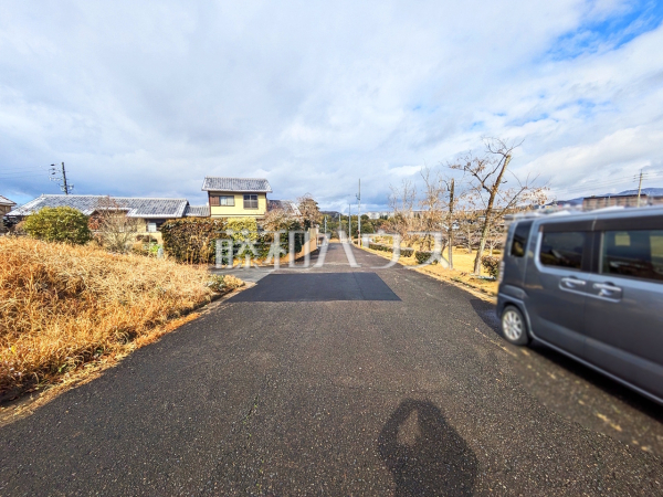 接道状況および現場風景　【春日井市高座台４丁目】