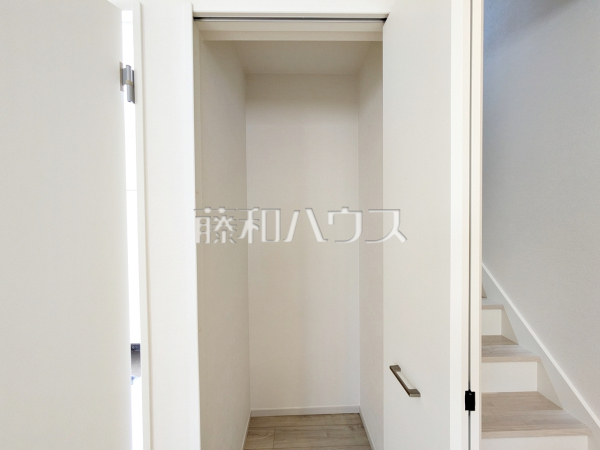 2号棟 収納 【多摩市一ノ宮2丁目】 2号棟 収納 【多摩市一ノ宮2丁目】