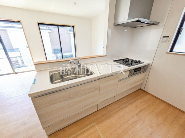 B号棟　 キッチン　【東久留米市小山１丁目】