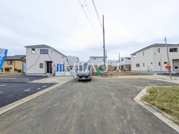 接道状況および現場風景 【富士見市羽沢2丁目】 接道状況および現場風景 【富士見市羽沢2丁目】