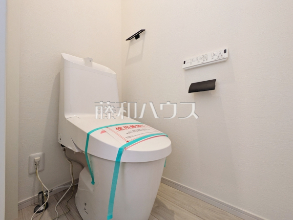 6号棟　トイレ　【小平市小川西町５丁目】