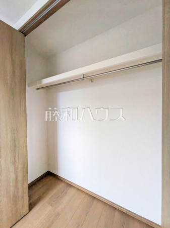 B号棟　収納　【八王子市散田町２丁目】